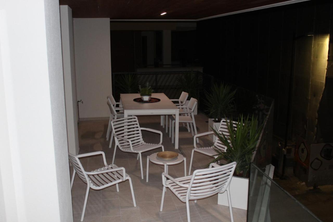 Novatek Apartment 201 Exclusive Pescara Eksteriør bilde